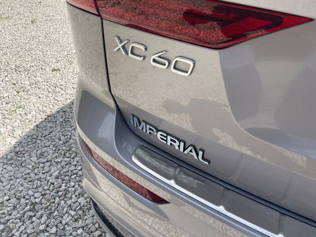 Used 2026 Volvo XC60 B5 Plus AWD/4WD image 13