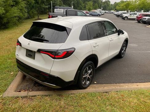 Used 2024 Honda HR-V EX-L image 32