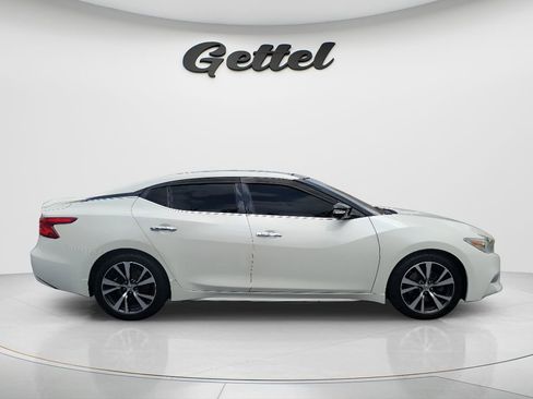 Used 2017 Nissan Maxima Platinum FWD image 4