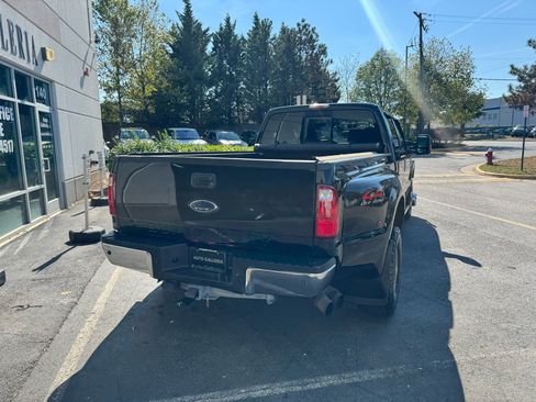 Used 2009 Ford F350 Lariat image 6