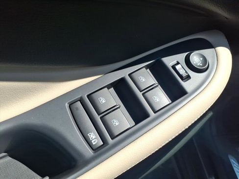 Used 2020 Buick Envision Preferred image 13