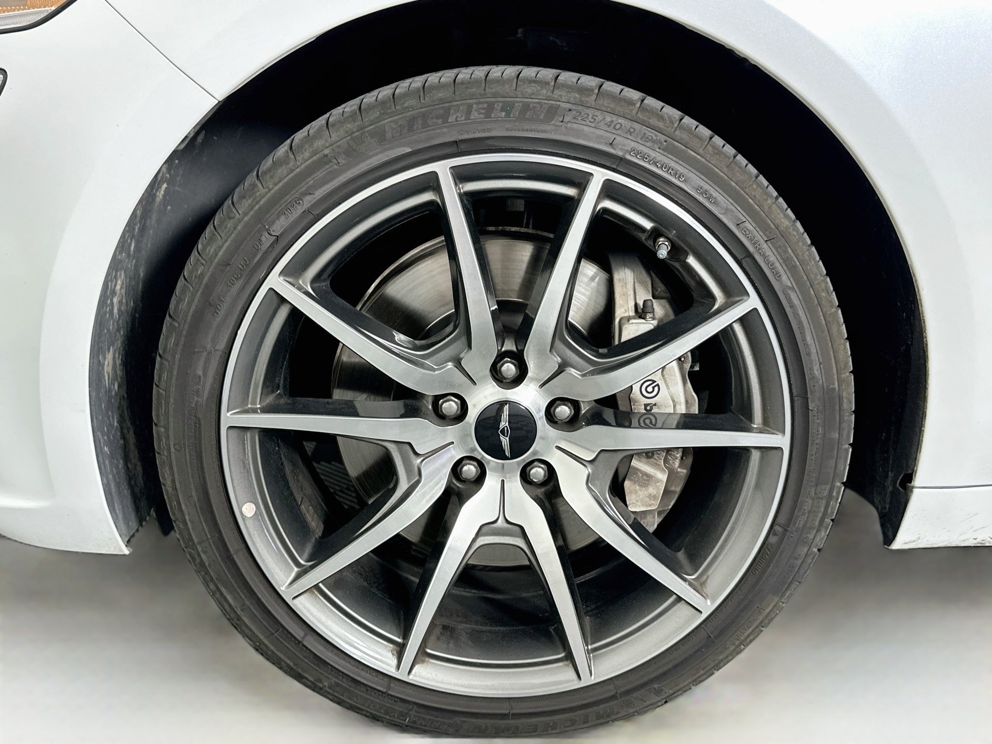 Used 2026 Genesis G70 2.5T RWD image 11