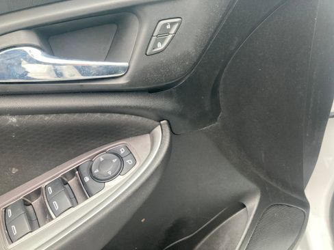 Used 2022 Chevrolet Malibu LS image 14