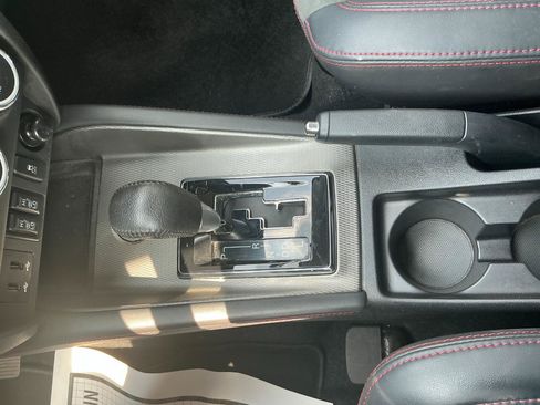 Used 2018 Mitsubishi Outlander Sport SE FWD image 14