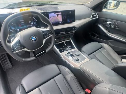 Used 2026 BMW 330i xDrive Sedan AWD/4WD image 16