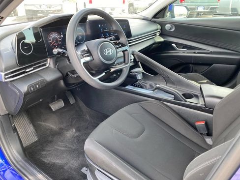 Used 2024 Hyundai Elantra SEL FWD image 20