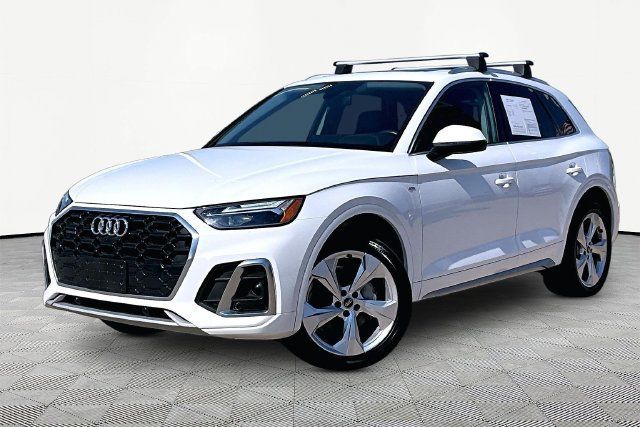 Used 2023 Audi Q5 2.0T Premium Plus w/ Premium Plus Package AWD/4WD image 1