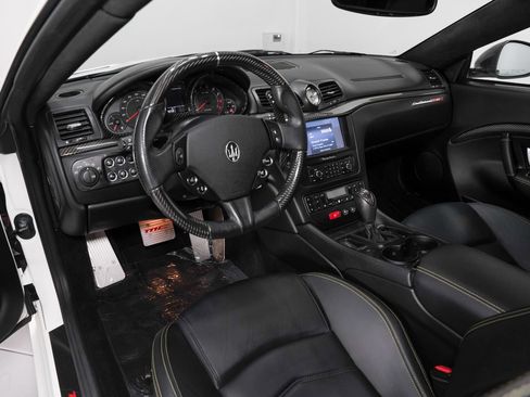 Used 2014 Maserati GranTurismo Coupe RWD image 11