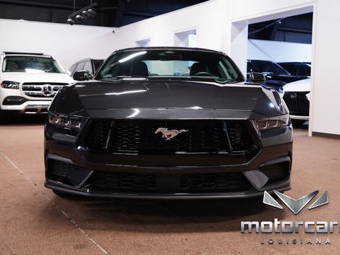 Used 2024 Ford Mustang Premium RWD image 2