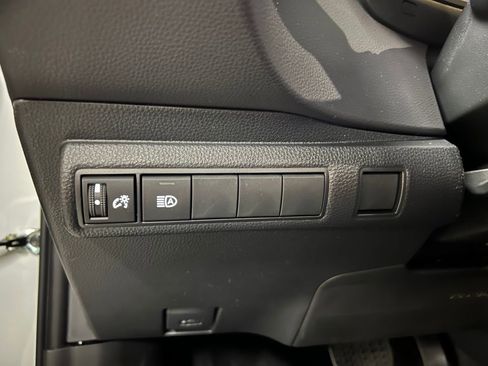 New 2026 Toyota Corolla SE image 30