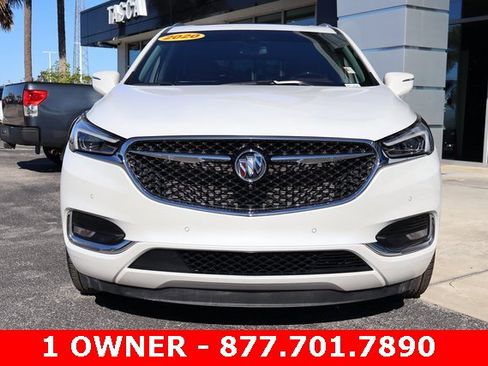 Used 2020 Buick Enclave Avenir w/ Avenir Technology Package image 3