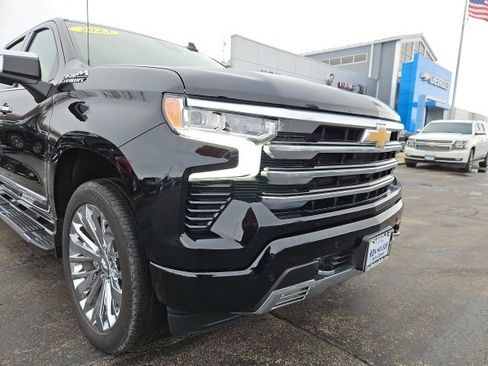 Certified 2023 Chevrolet Silverado 1500 High Country w/ High Country Premium Package image 5