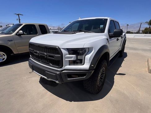 Used 2019 Ford F150 Raptor AWD/4WD image 3
