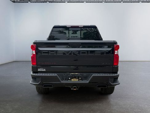 Used 2024 Chevrolet Silverado 1500 RST w/ Redline Edition AWD/4WD image 4