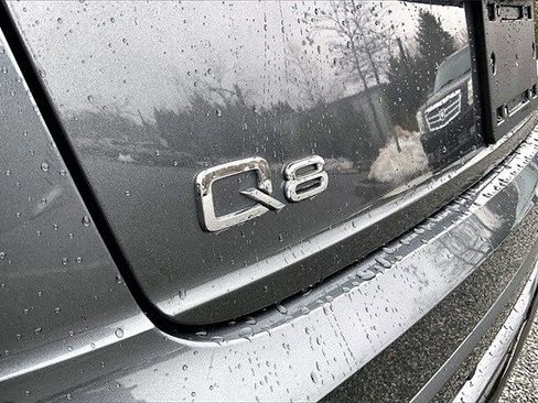 Used 2019 Audi Q8 Premium Plus w/ Premium Plus image 27