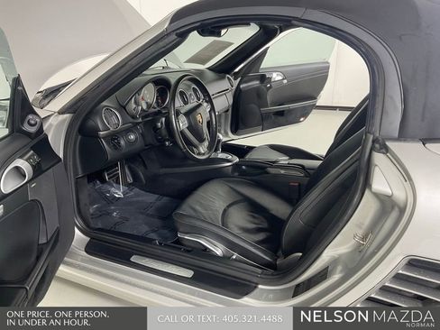 Used 2005 Porsche Boxster RWD image 11