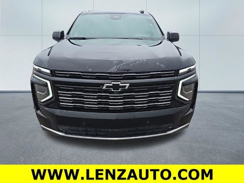 Used 2025 Chevrolet Tahoe High Country w/ Sun And Tow Package AWD/4WD image 2