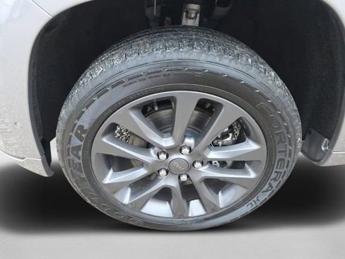 Used 2018 Jeep Grand Cherokee High Altitude image 10