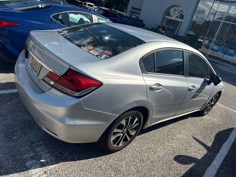 Used 2015 Honda Civic EX image 3