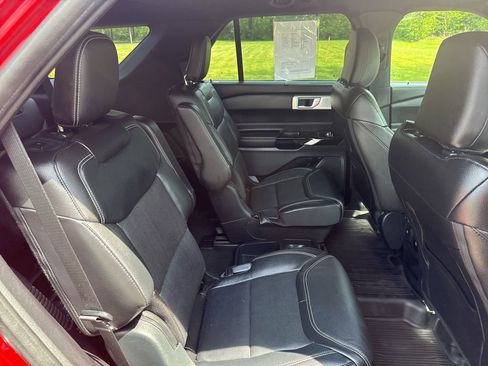 Used 2021 Ford Explorer ST w/ Equipment Group 401A AWD/4WD image 32