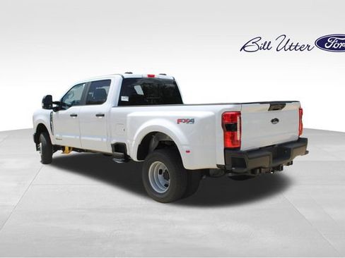 New 2026 Ford F350 XL w/ 360-Degree Camera Package AWD/4WD image 4