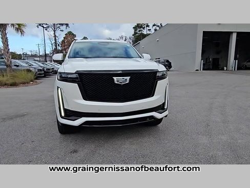 Used 2021 Cadillac Escalade ESV Sport Platinum w/ Heavy-Duty Trailer Package image 19