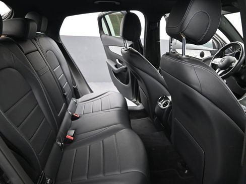 Used 2022 Mercedes-Benz GLC 300 4MATIC Coupe image 22