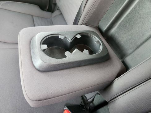 Used 2024 Nissan Frontier SV image 30