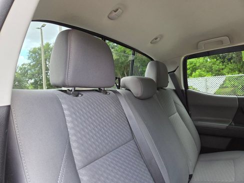 Used 2023 Toyota Tacoma SR5 w/ Technology Package AWD/4WD image 18