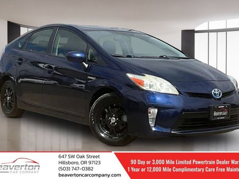 Used 2013 Toyota Prius Two FWD image 1