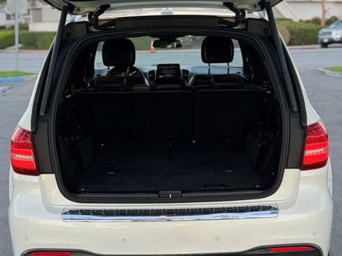 Used 2017 Mercedes-Benz GLS 550 4MATIC image 12