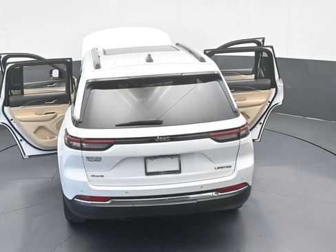 Used 2023 Jeep Grand Cherokee Limited image 71