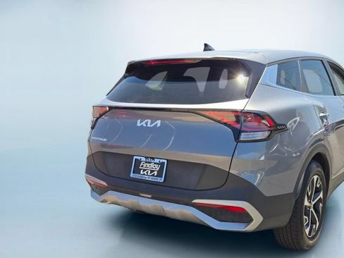 Used 2023 Kia Sportage EX FWD image 5