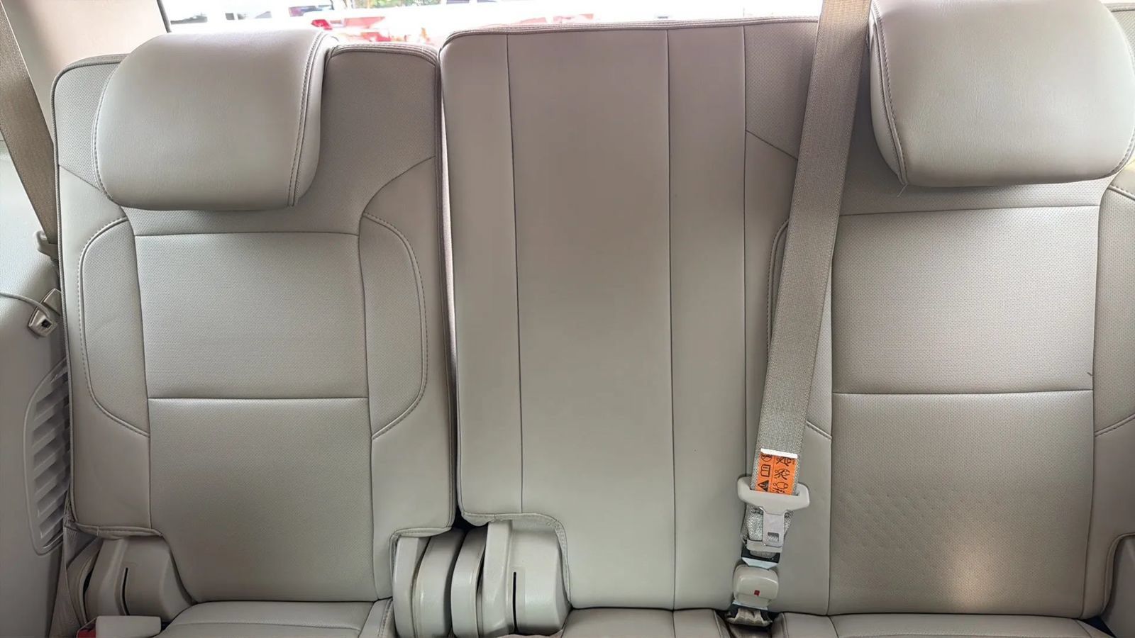Used 2015 GMC Yukon Denali RWD image 36