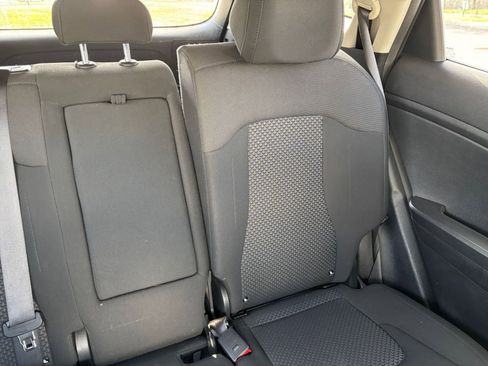 Used 2024 Kia Sportage LX image 36