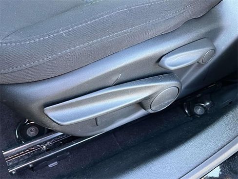 Used 2024 Jeep Compass Sport image 17