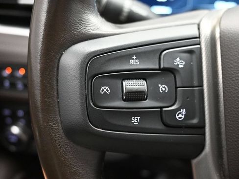 Used 2022 GMC Yukon XL Denali AWD/4WD image 9