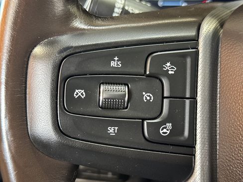 Used 2022 GMC Yukon Denali w/ Denali Ultimate Package AWD/4WD image 29