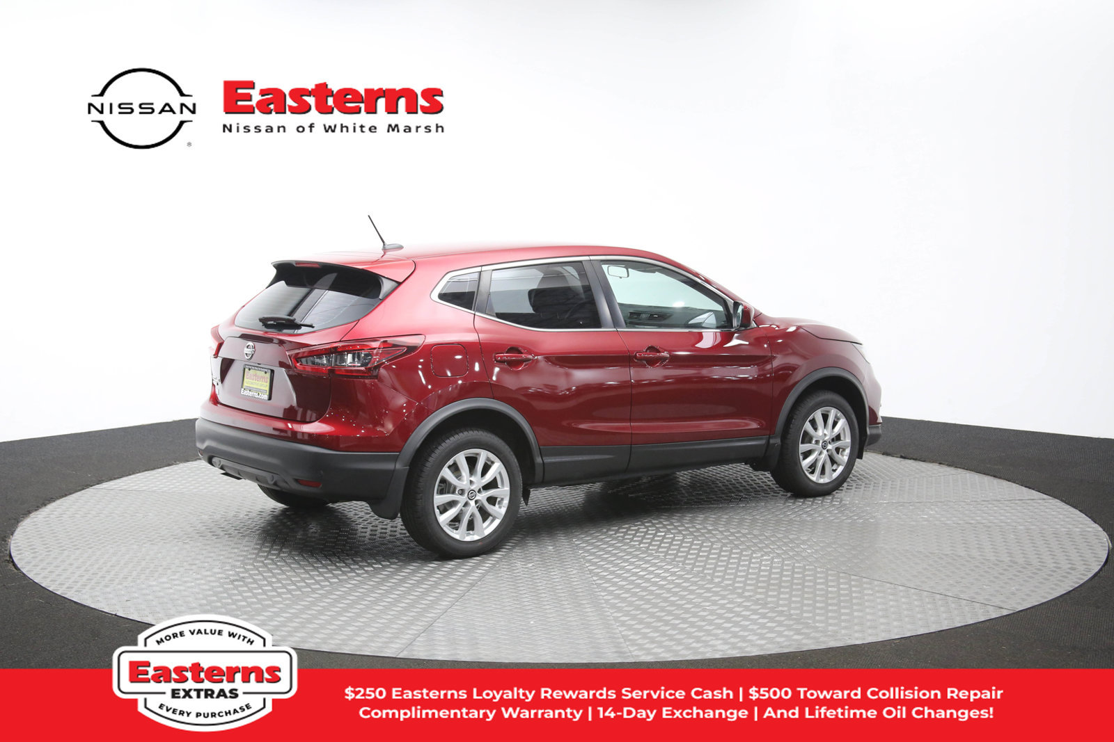 Used 2020 Nissan Rogue Sport S w/ Appearance Package FWD image 39
