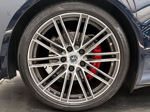 Used 2018 Porsche 911 Carrera S RWD image 26
