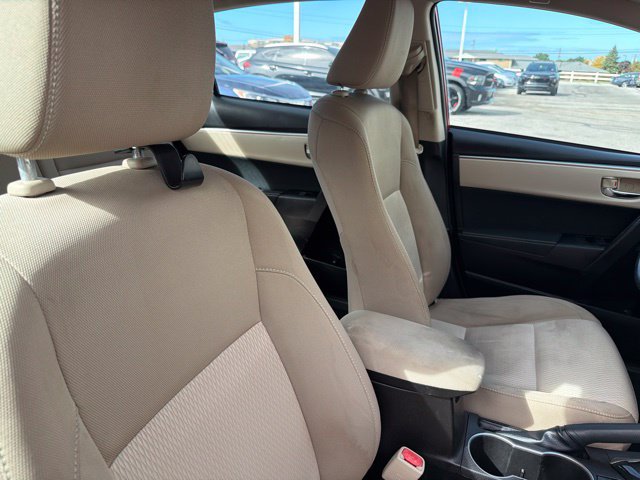 Used 2014 Toyota Corolla LE FWD image 17