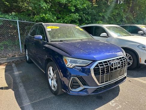 Used 2021 Audi Q3 2.0T Premium Plus w/ Premium Plus Package AWD/4WD image 1