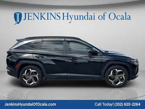 Used 2024 Hyundai Tucson SEL w/ Convenience Package FWD image 2