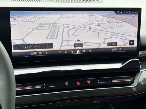 Used 2025 BMW 530i image 13