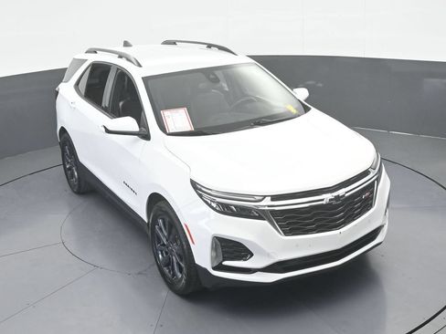 Used 2023 Chevrolet Equinox RS FWD image 50