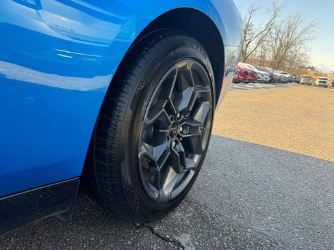 Used 2025 Dodge Charger R/T w/ Sun & Sound Package image 10