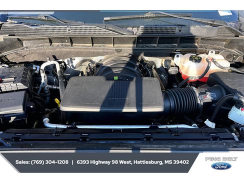 Used 2023 GMC Sierra 1500 AT4 w/ AT4 Premium Package AWD/4WD image 8