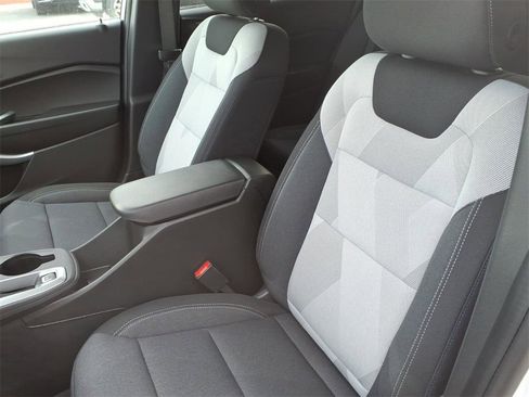 New 2026 Chevrolet Trax LS image 4