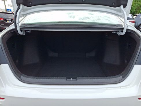 Certified 2024 Honda Accord EX image 21