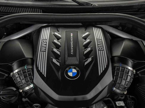 Used 2020 BMW X5 M50i w/ Dynamic Handling Package image 38